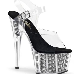 Platform heels, brand new out the box